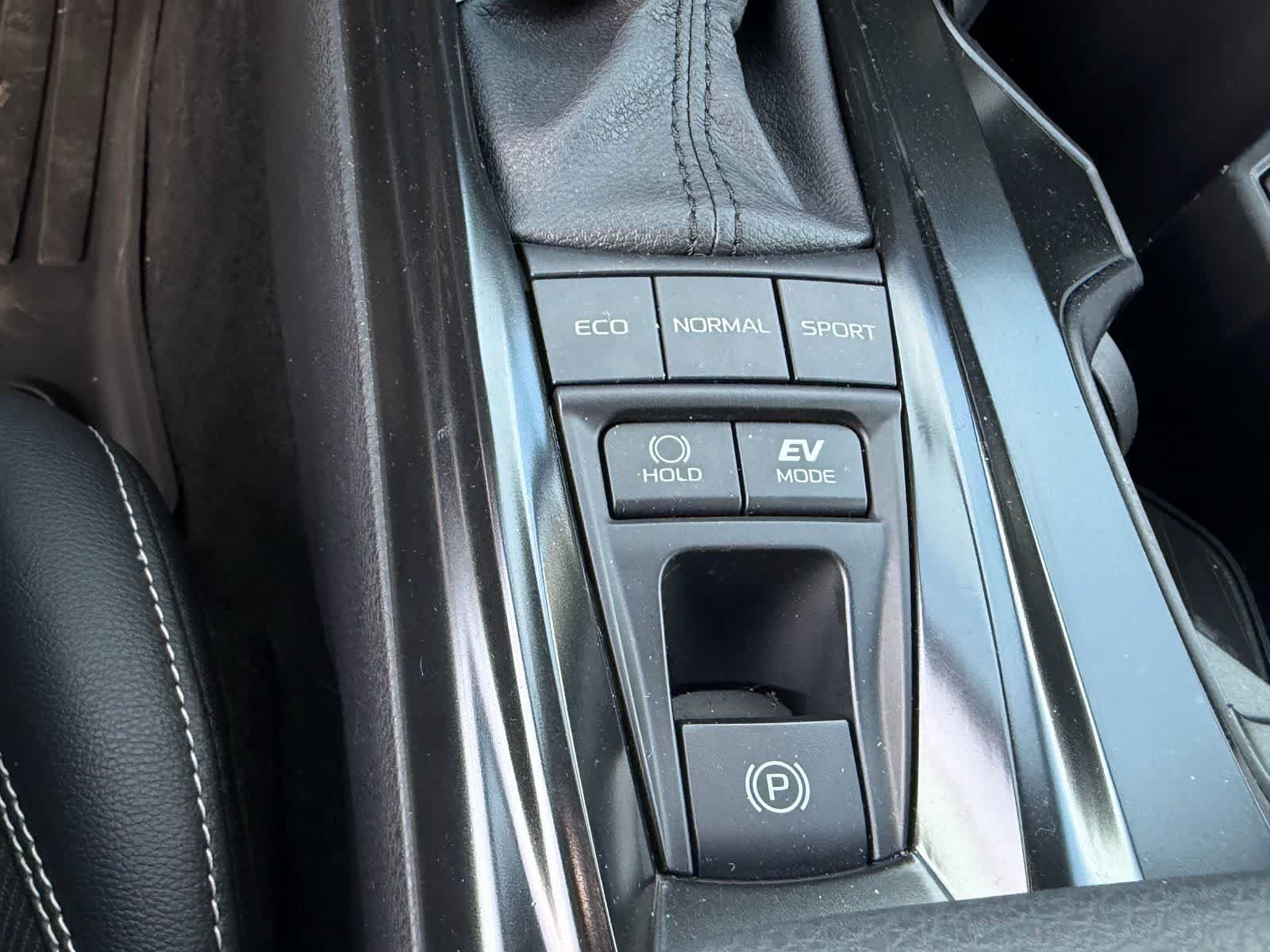 Used 2025 Toyota Camry SE FWD image 20