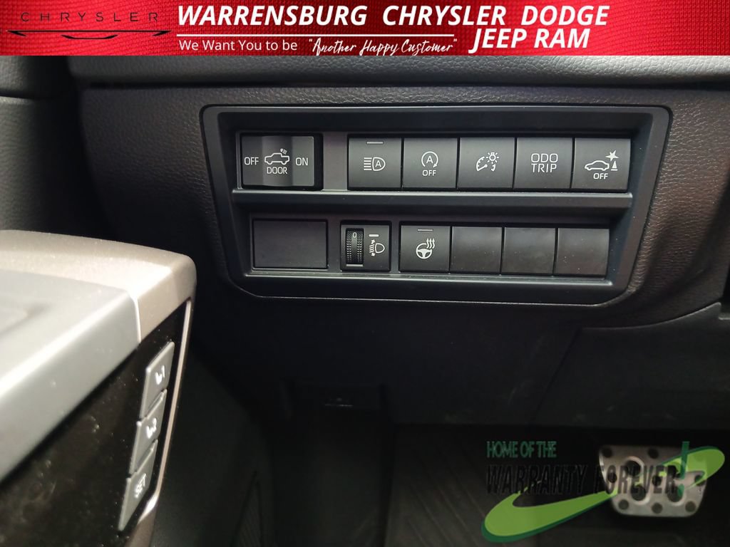 Used 2024 Toyota Tundra Limited w/ TRD Off-Road Package AWD/4WD image 33