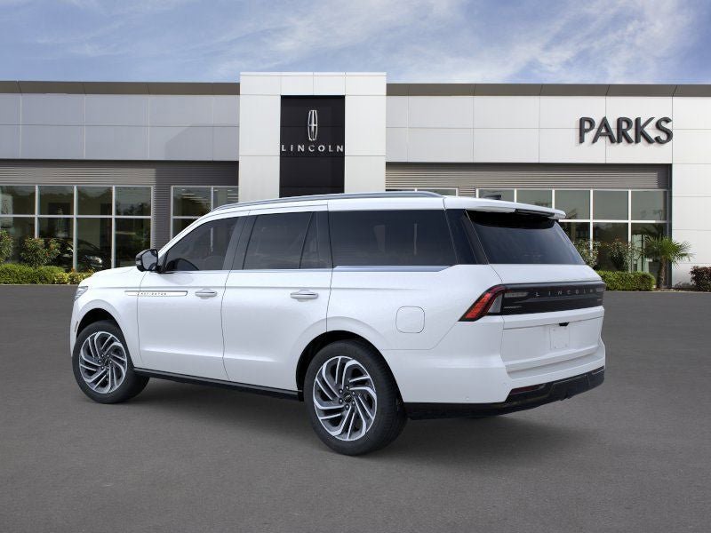 New 2026 Lincoln Navigator Reserve AWD/4WD image 4