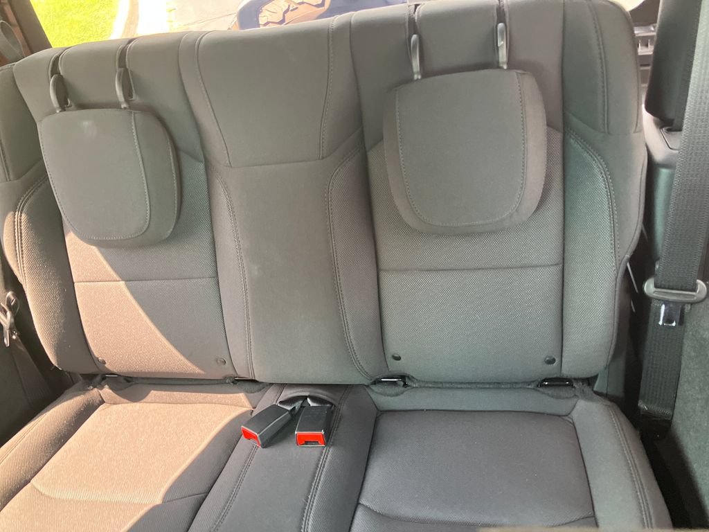 Used 2023 Jeep Wrangler Sport AWD/4WD image 25