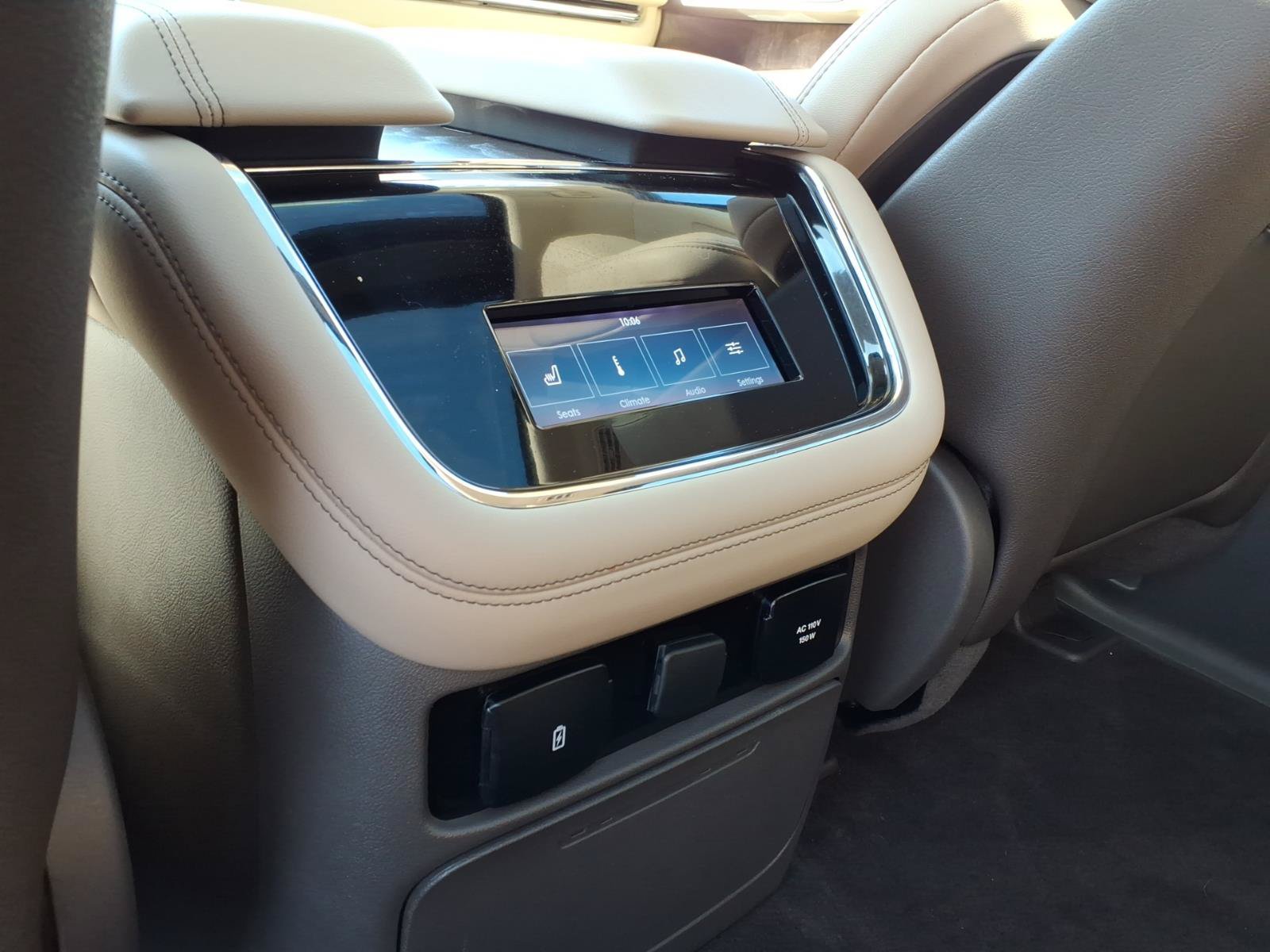 Certified 2024 Lincoln Navigator Reserve AWD/4WD image 8