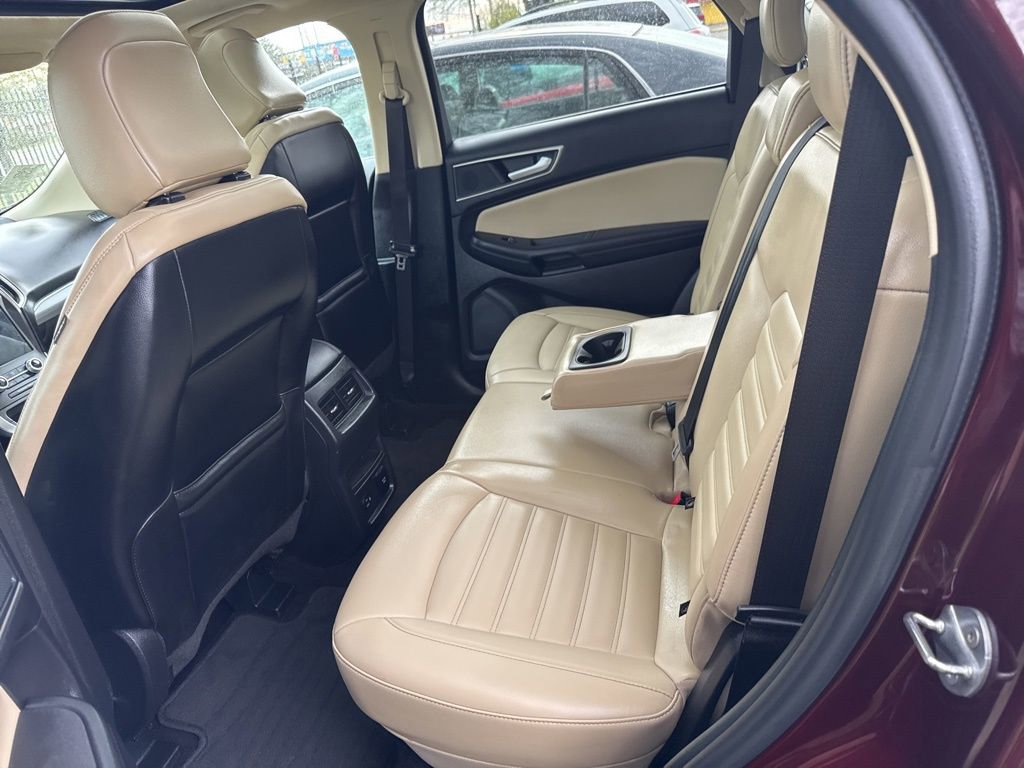 Used 2021 Ford Edge SEL w/ Convenience Package image 10