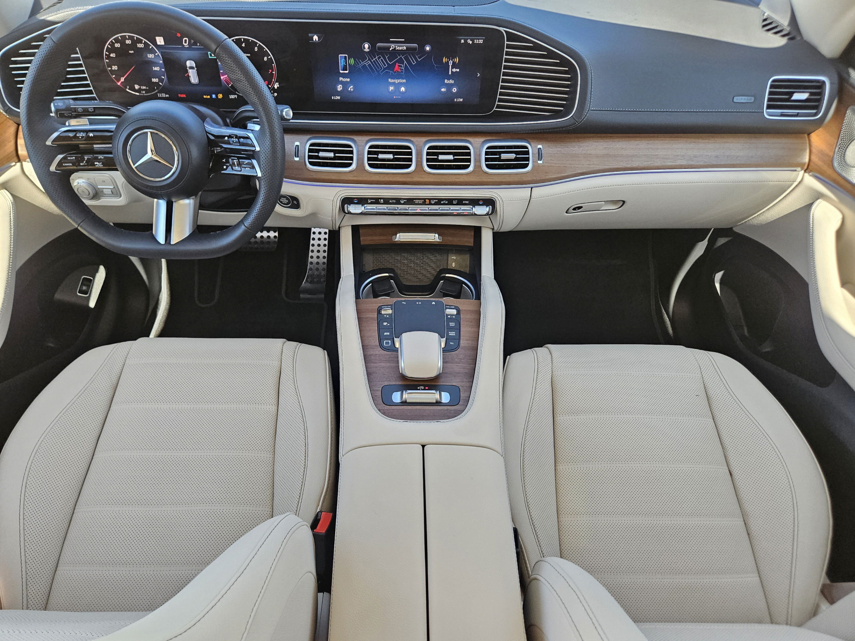 Certified 2026 Mercedes-Benz GLS 580 4MATIC image 18