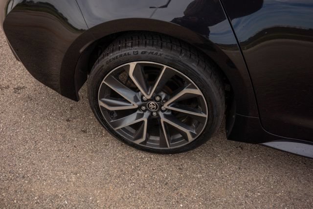 Used 2021 Toyota Corolla SE w/ Carpet Mat Package (TMS) FWD image 10