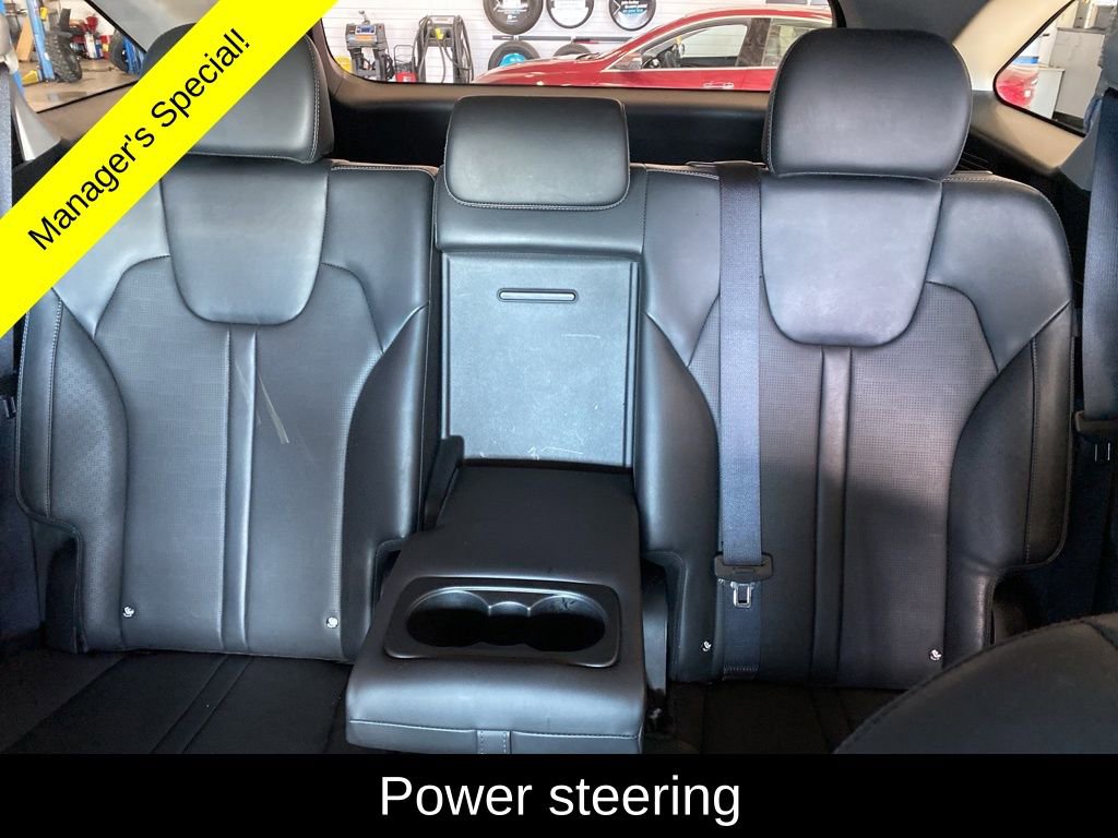 Used 2024 Kia Sorento S image 13