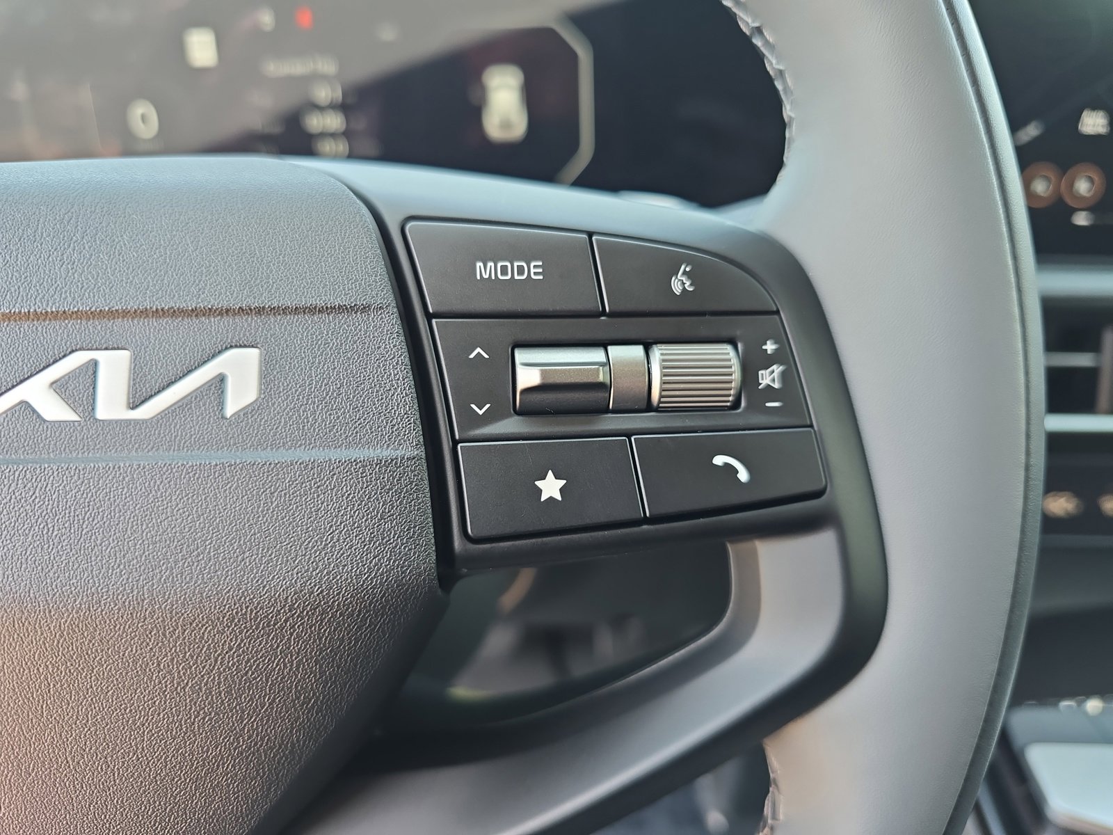 New 2025 Kia EV6 Light image 18