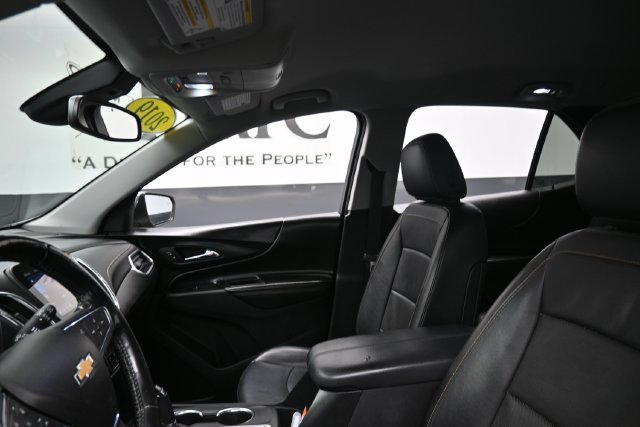 Used 2019 Chevrolet Equinox Premier FWD image 18