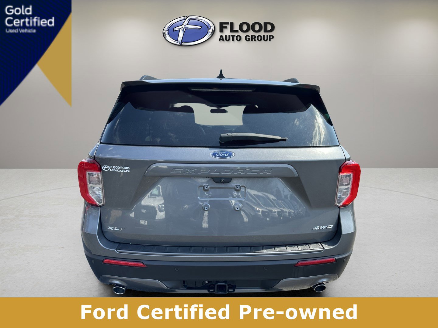 Used 2023 Ford Explorer XLT w/ Equipment Group 202A image 6