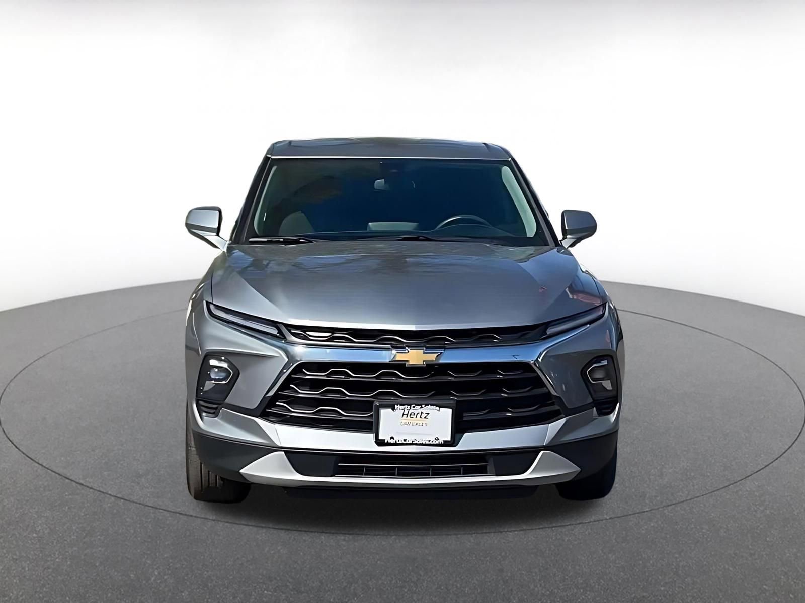 Used 2025 Chevrolet Blazer LT image 4