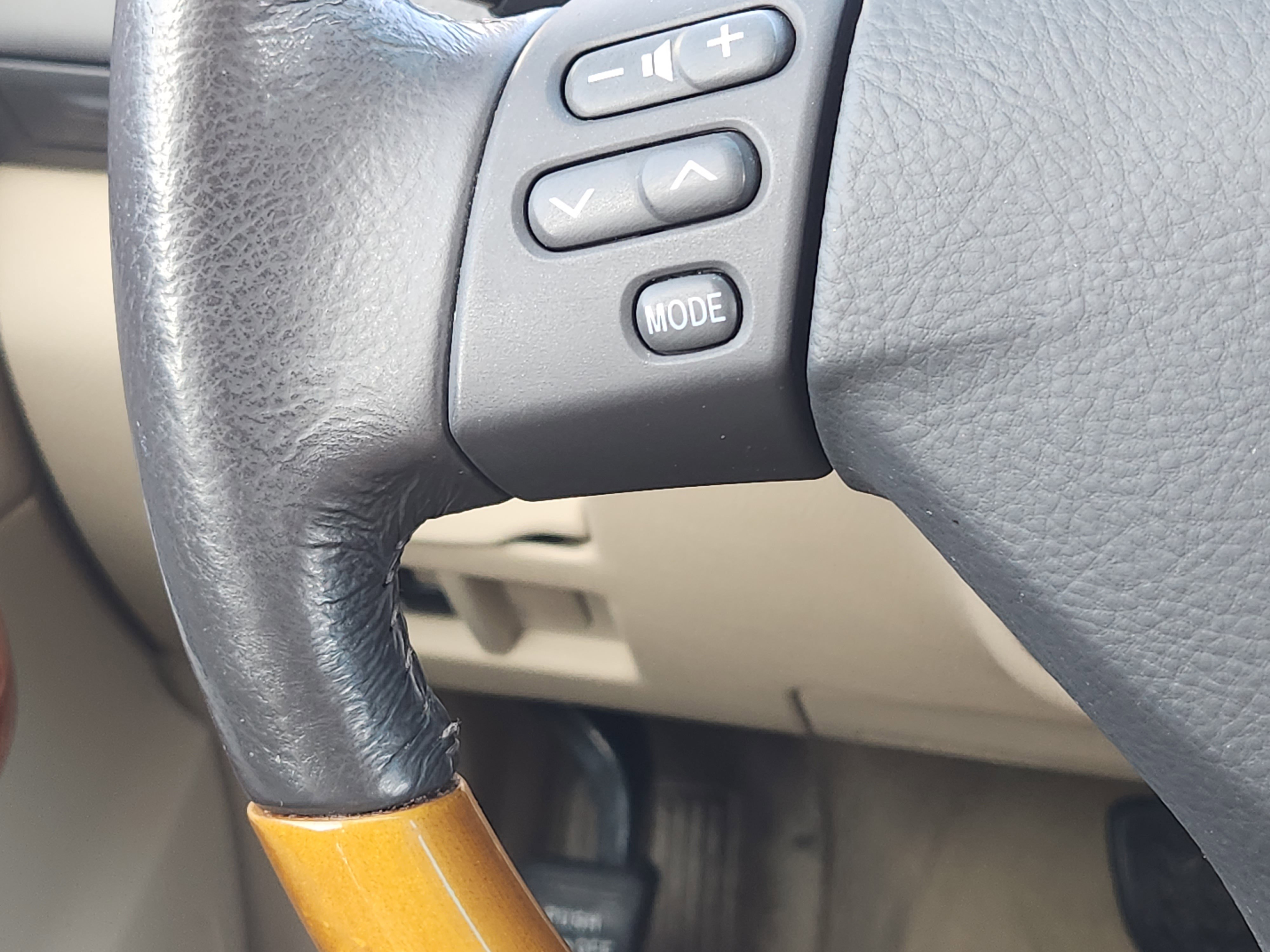 Used 2008 Lexus RX 400h 2WD image 27