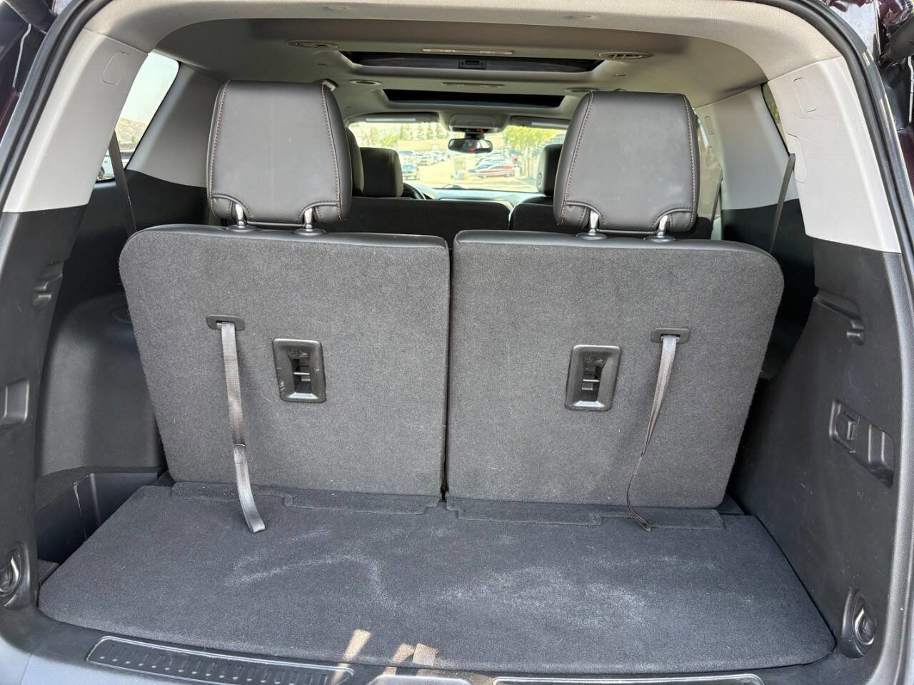 Used 2021 GMC Acadia AT4 w/ Technology Package AWD/4WD image 17