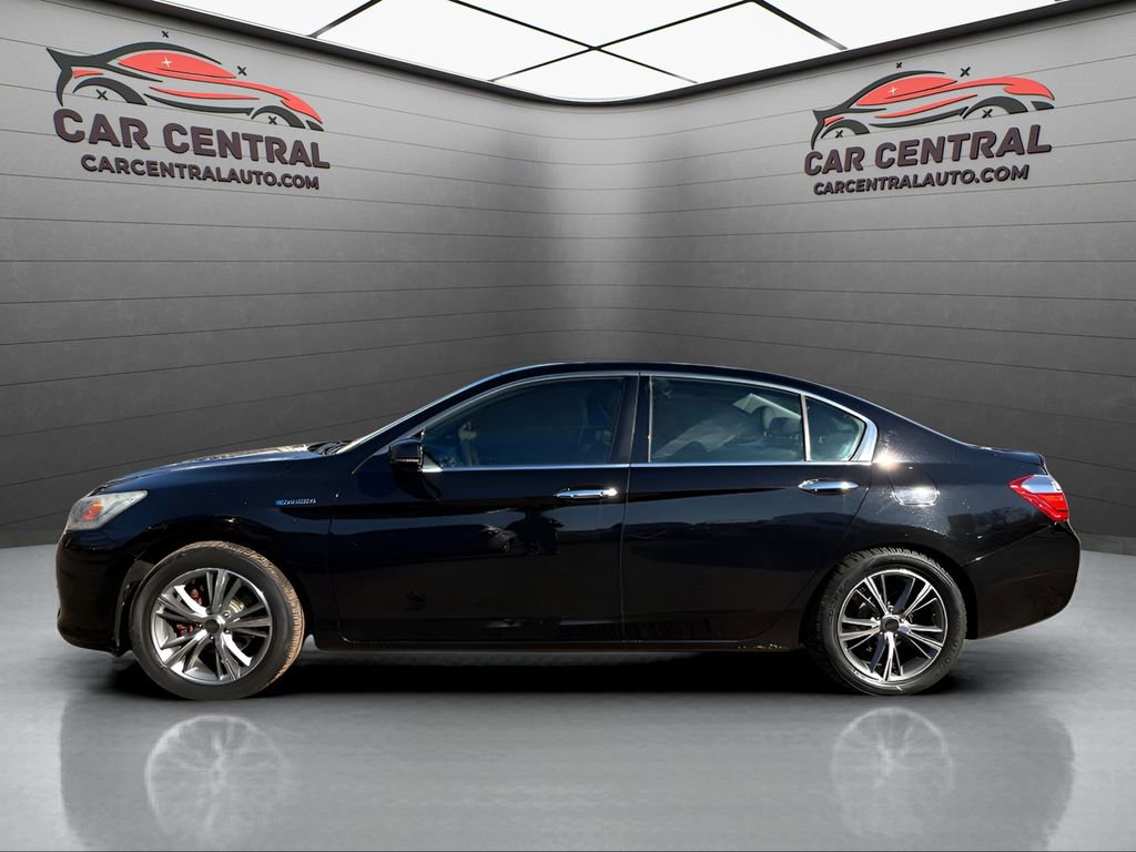 Used 2014 Honda Accord Touring image 2