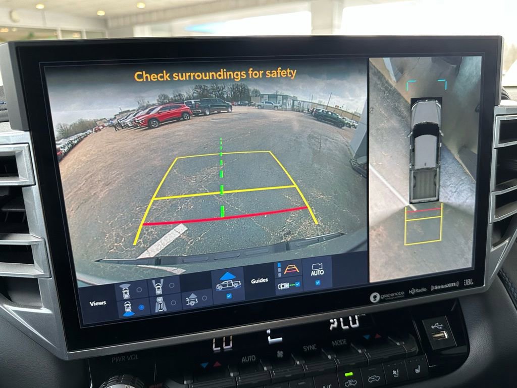 Used 2022 Toyota Tundra Platinum w/ Advanced Package image 27