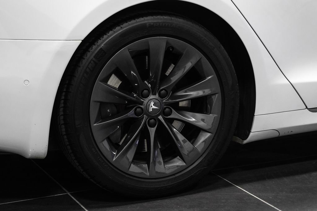 Used 2018 Tesla Model S 75D image 63