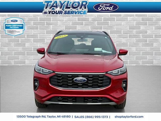 Certified 2023 Ford Escape ST-Line Elite w/ Premium Technology Package image 2