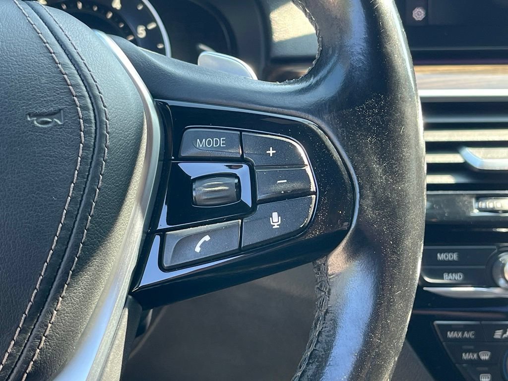 Used 2018 BMW 540i xDrive AWD/4WD image 34