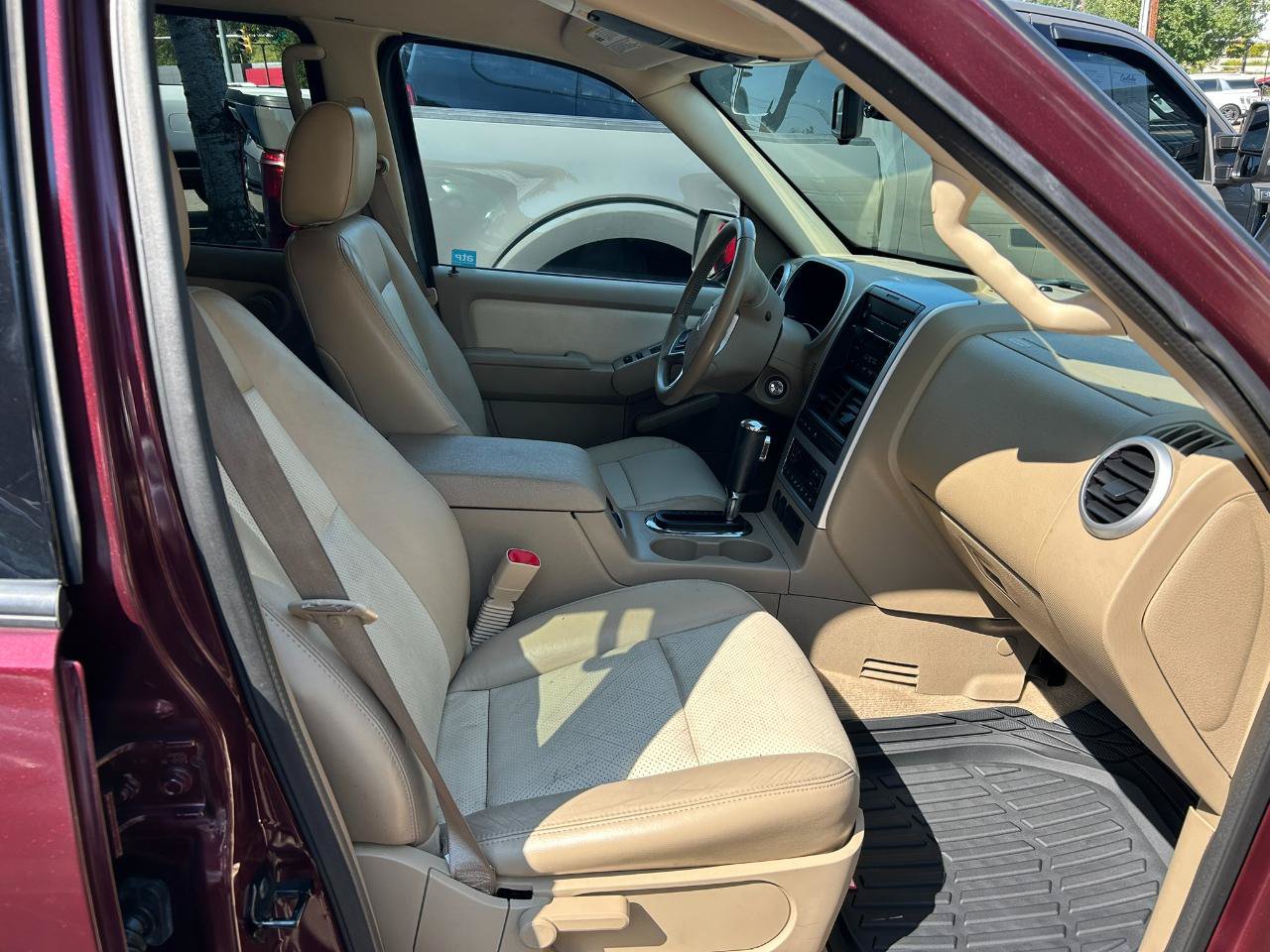 Used 2007 Mercury Mountaineer AWD image 8