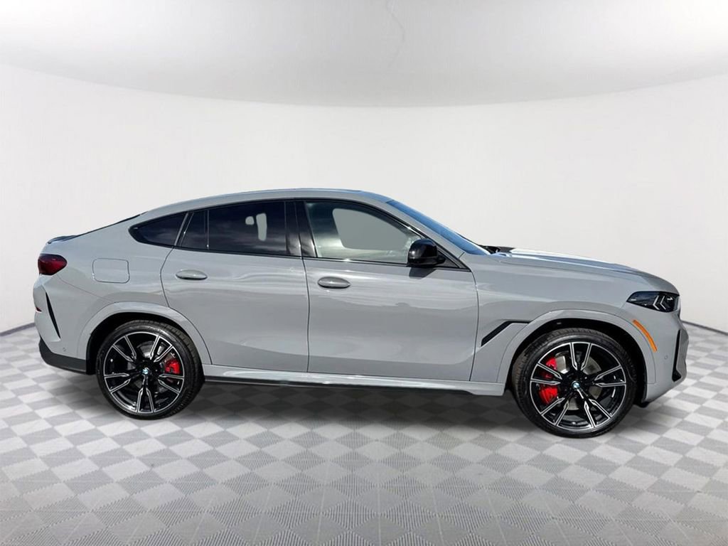 New 2026 BMW X6 M60i w/ Executive Package image 4