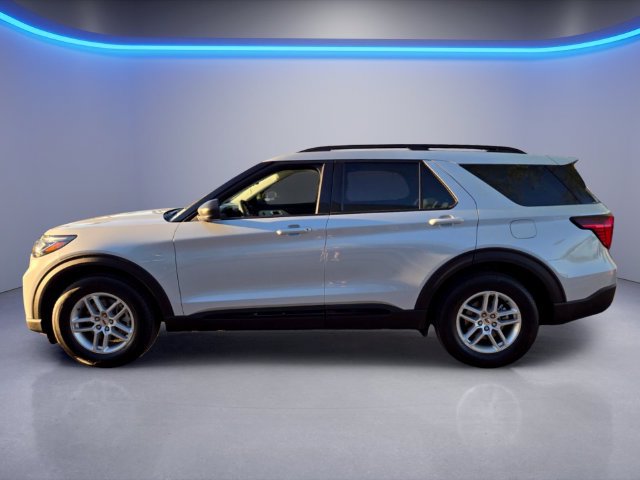 Used 2026 Ford Explorer Active w/ Active Comfort Package RWD image 8