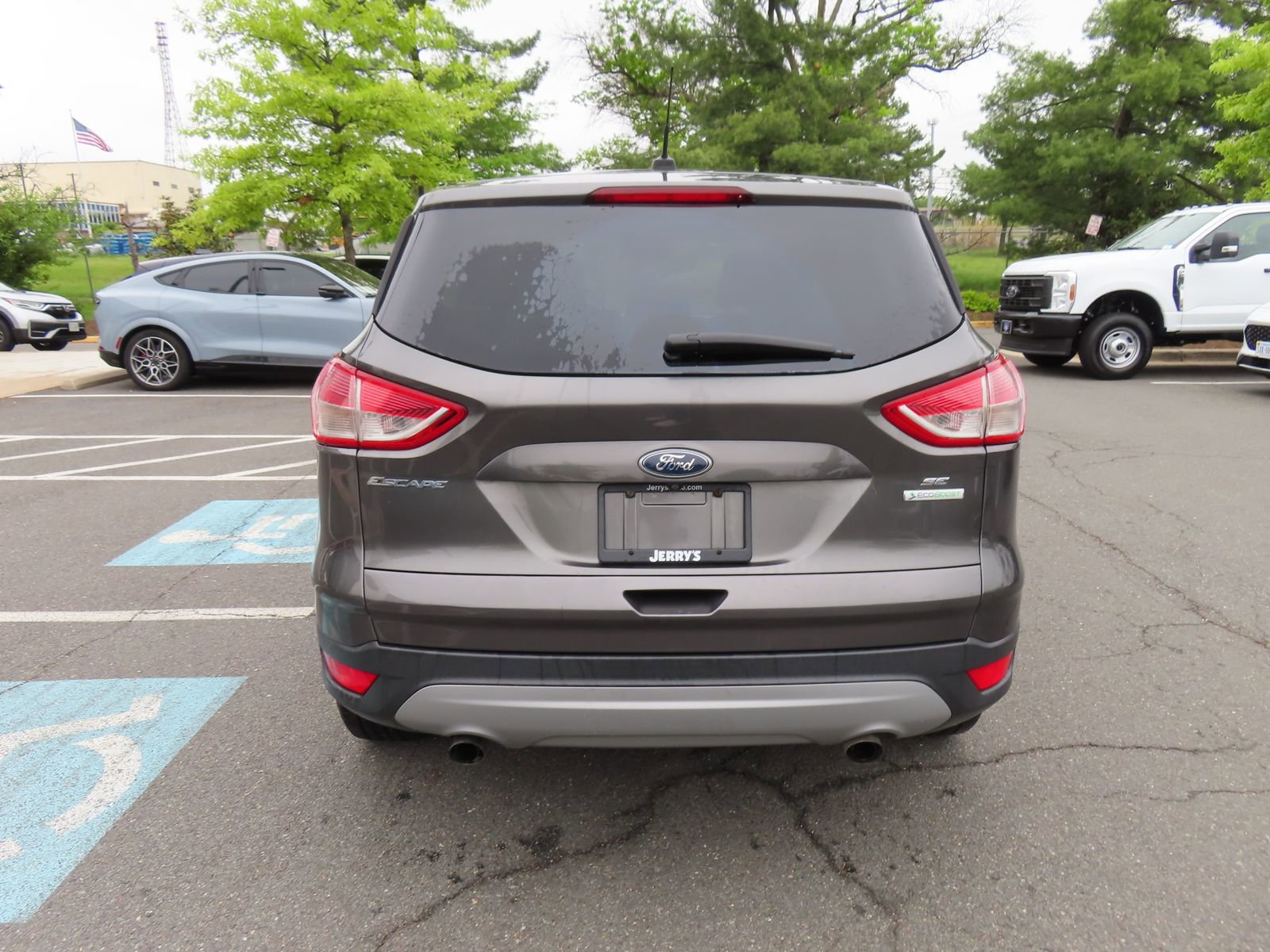 Used 2015 Ford Escape SE FWD image 6