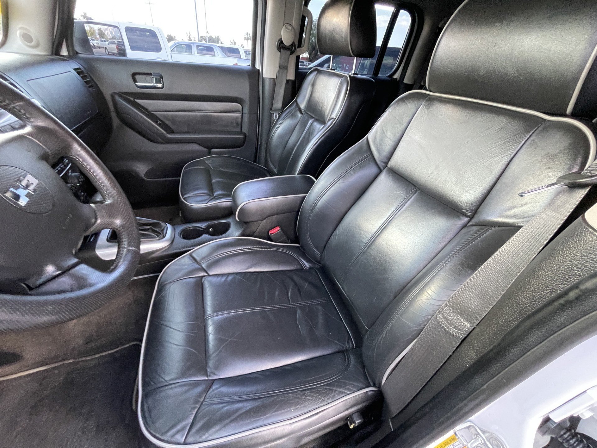 Used 2009 HUMMER H3 Luxury AWD/4WD image 16