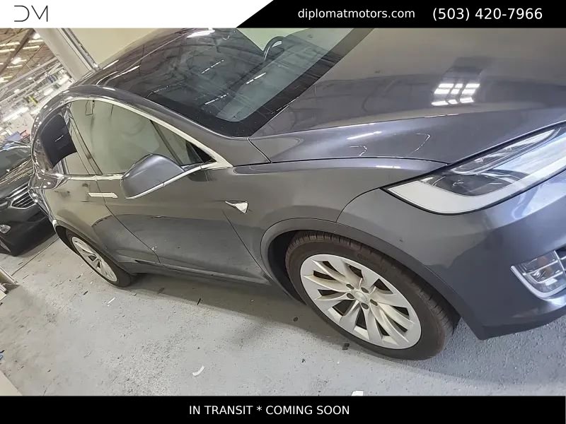 Used 2017 Tesla Model X 75D AWD/4WD image 3