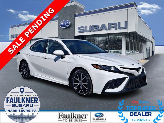Used 2023 Toyota Camry SE w/ Cold Weather Package FWD image 1
