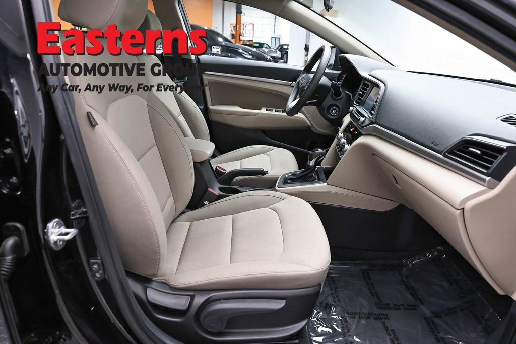 Used 2020 Hyundai Elantra SEL w/ Cargo Package (C1) FWD image 25