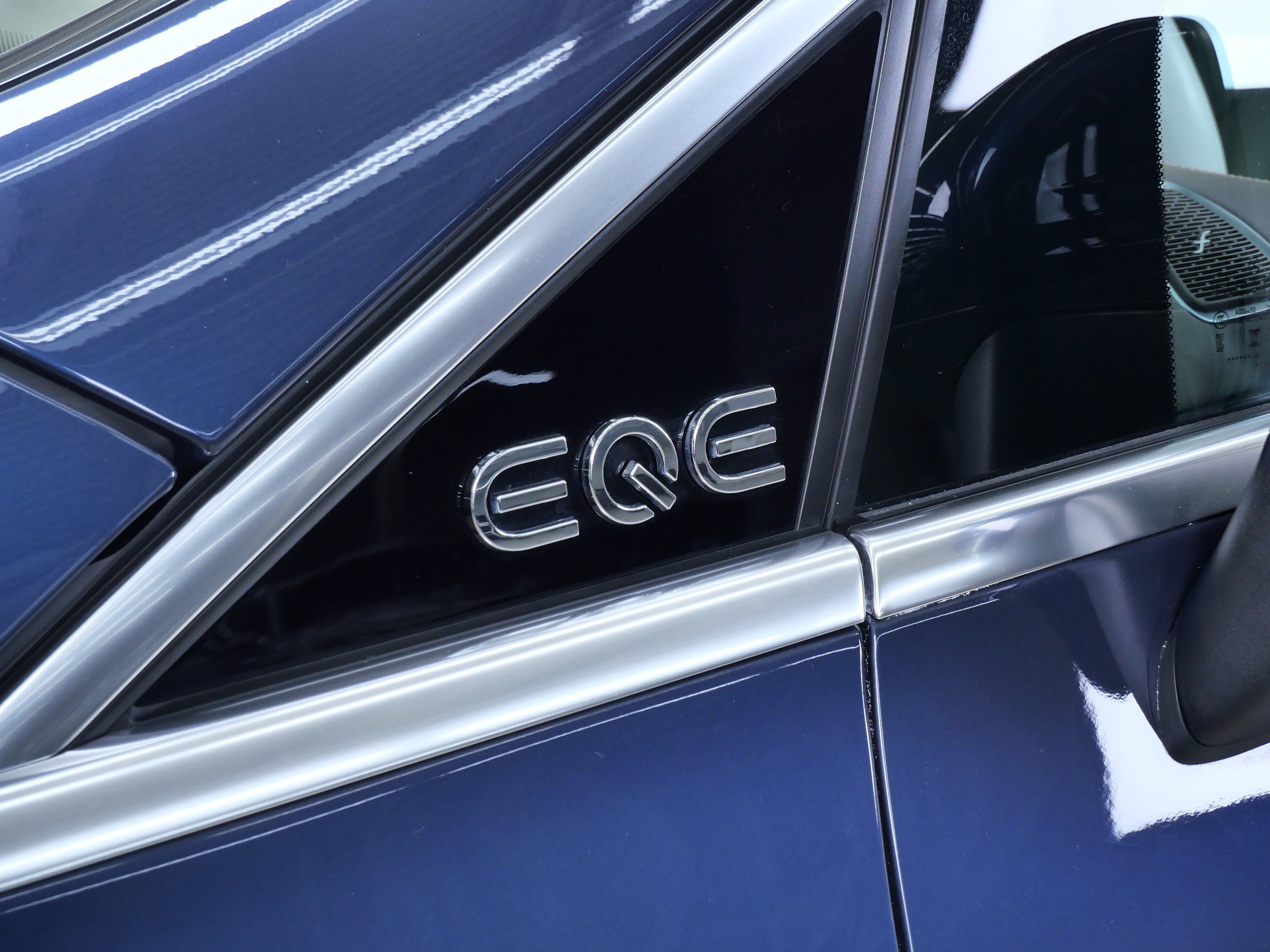 Certified 2023 Mercedes-Benz EQE 350+ 4MATIC SUV image 14