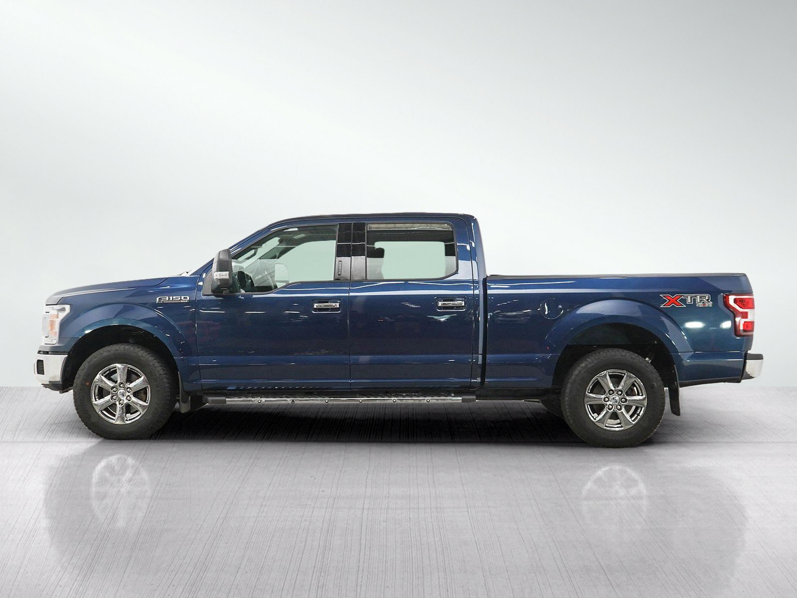 Used 2018 Ford F150 XLT w/ Equipment Group 301A Mid AWD/4WD image 2