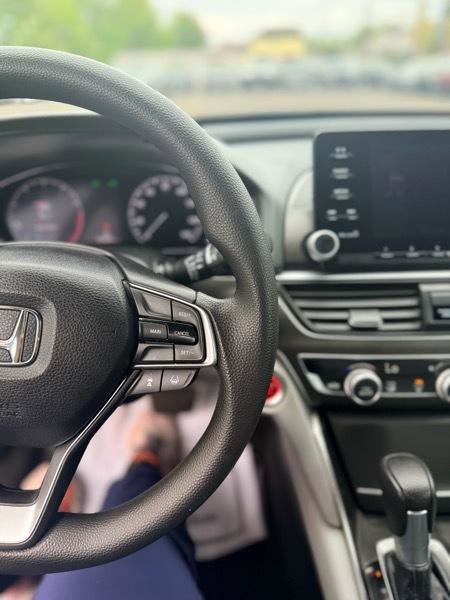 Used 2018 Honda Accord LX image 15