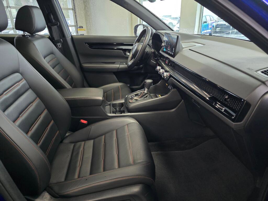 Used 2025 Honda CR-V Sport Touring image 46