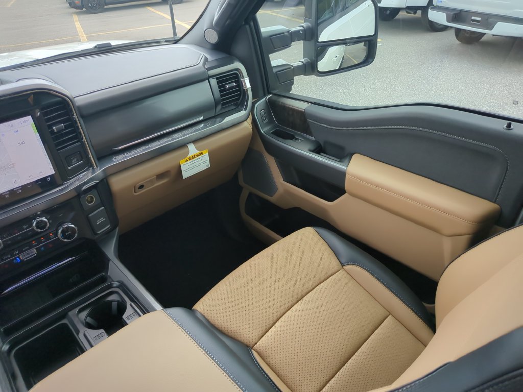 New 2027 Ford F350 Lariat w/ Black Appearance Package AWD/4WD image 17