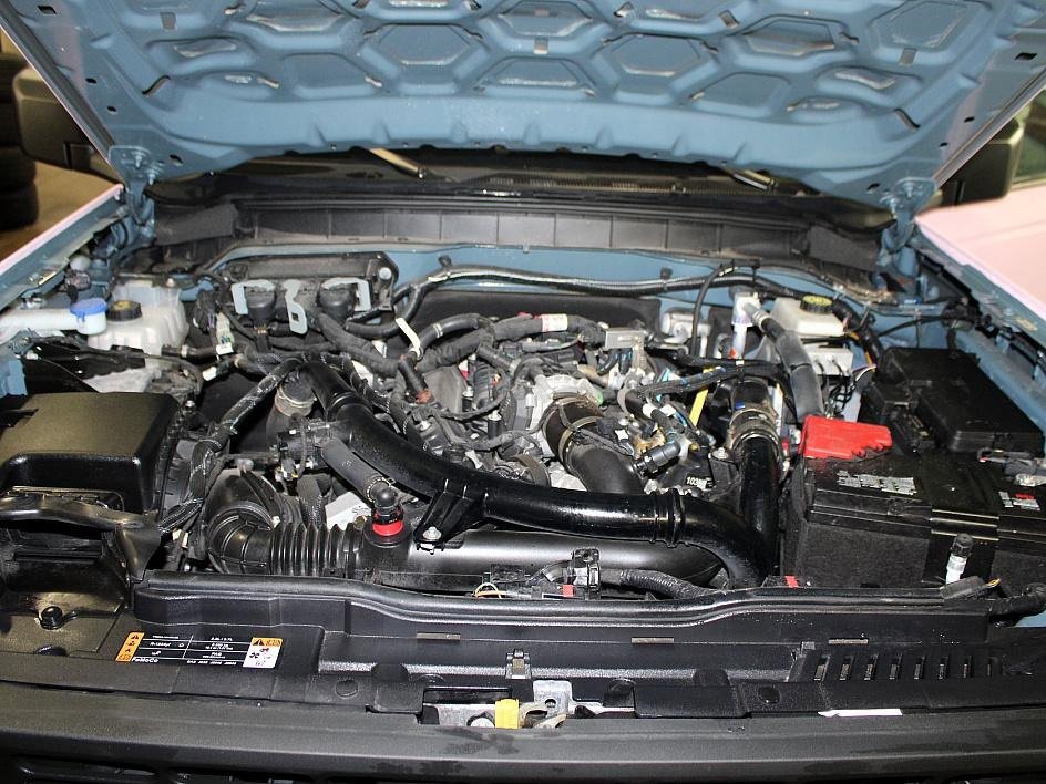 Used 2023 Ford Bronco Black Diamond image 11