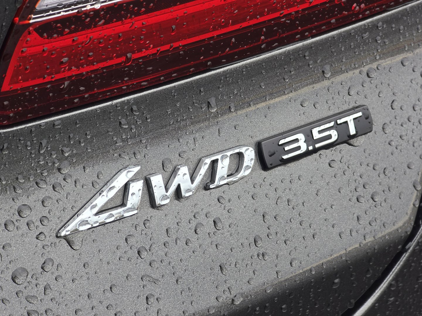 Used 2024 Genesis GV80 3.5T w/ Prestige Package image 34