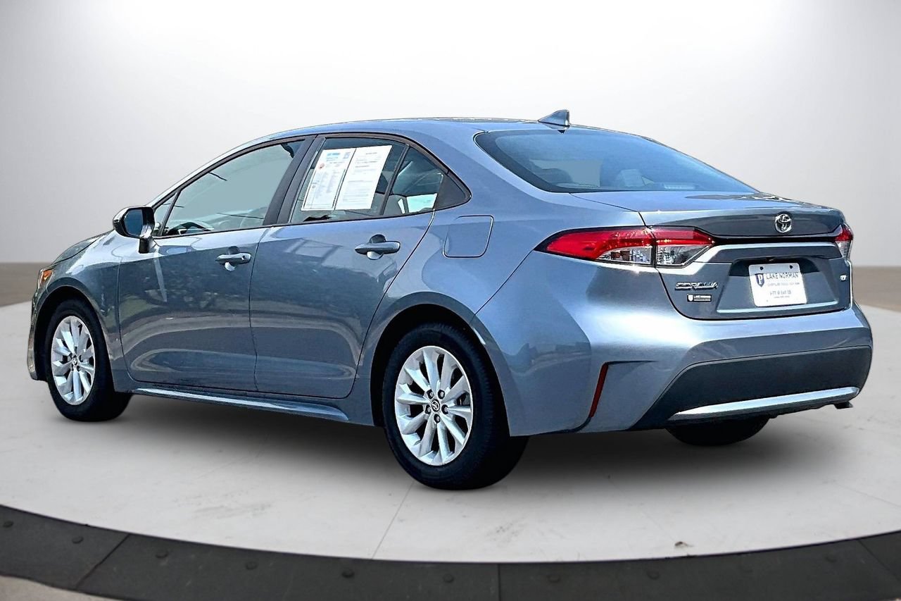 Used 2021 Toyota Corolla LE w/ LE Convenience Package FWD image 7