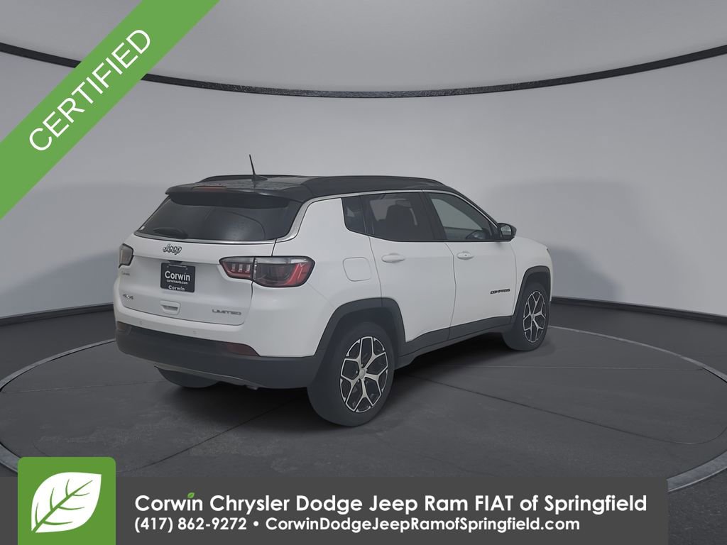 Used 2024 Jeep Compass Limited image 14