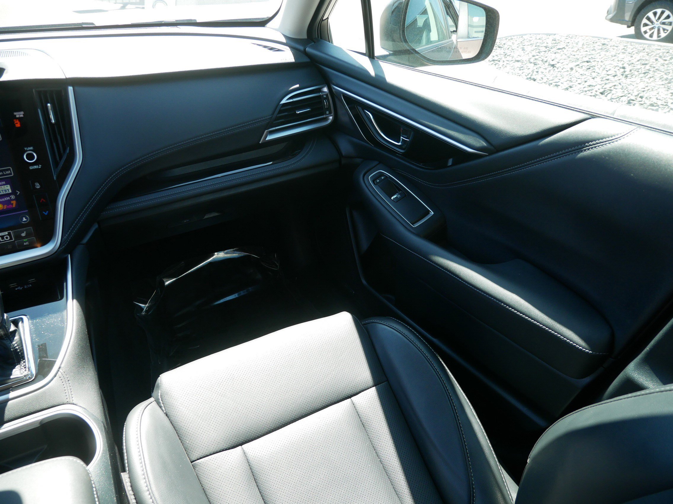 Used 2022 Subaru Outback Limited image 11