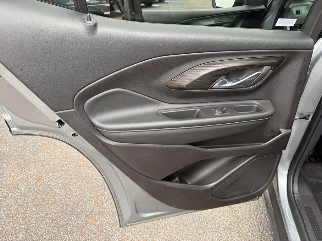 Certified 2024 GMC Terrain SLT image 51