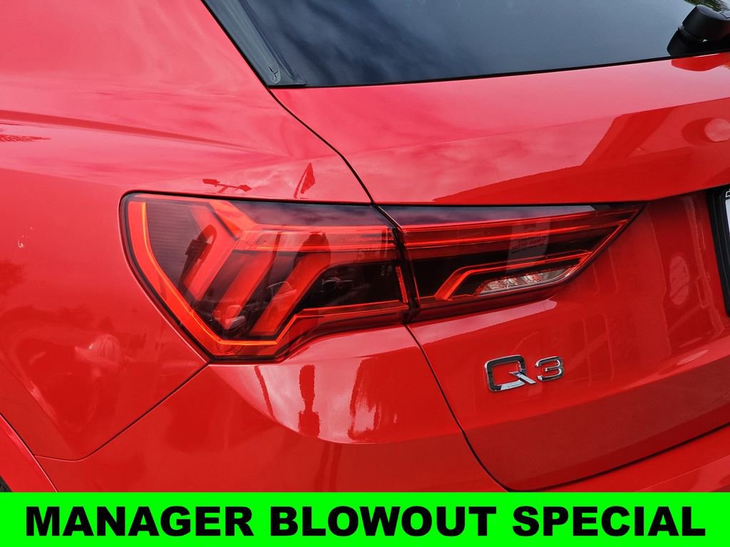 Used 2025 Audi Q3 2.0T Premium AWD/4WD image 40
