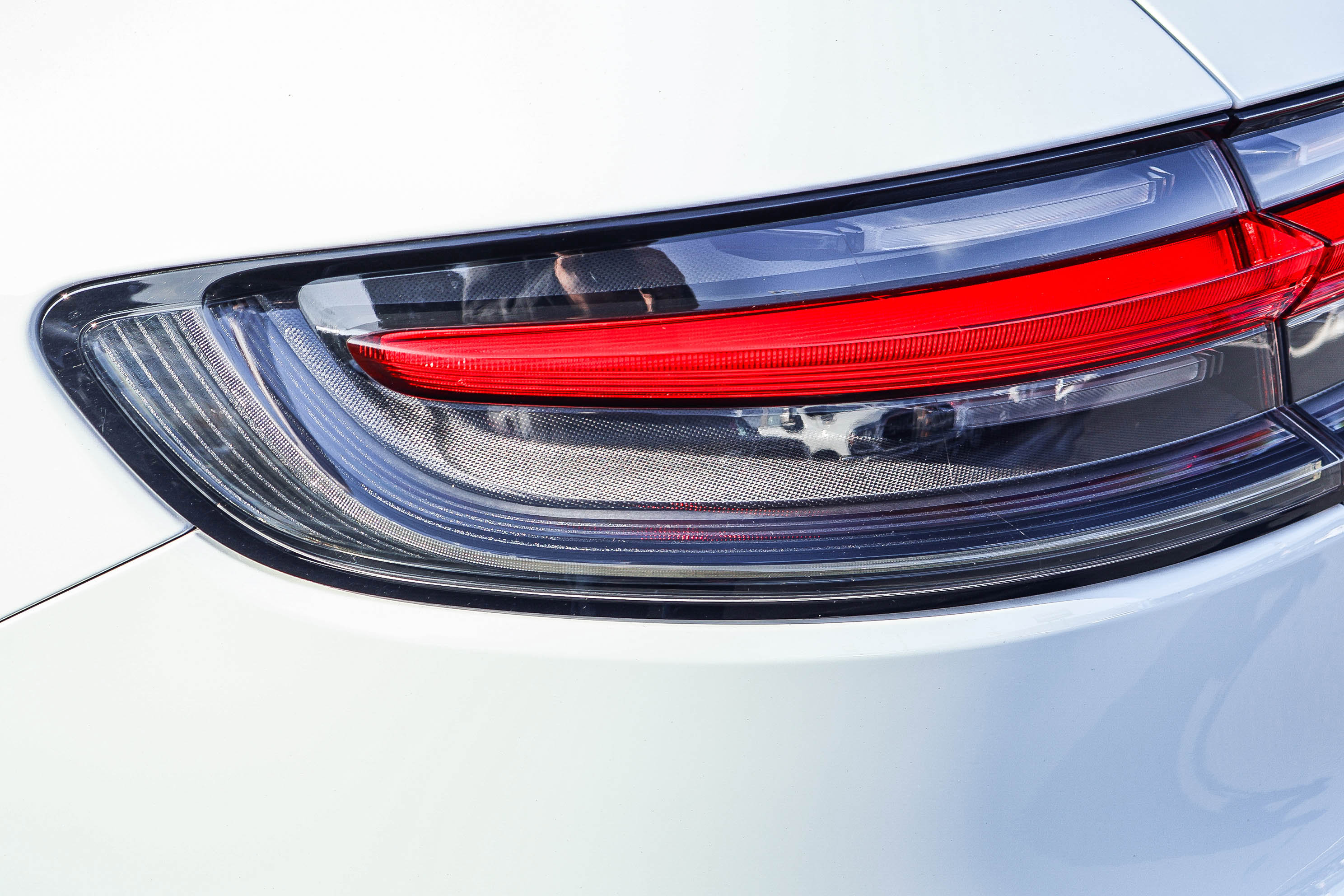 Used 2023 Porsche Macan image 25