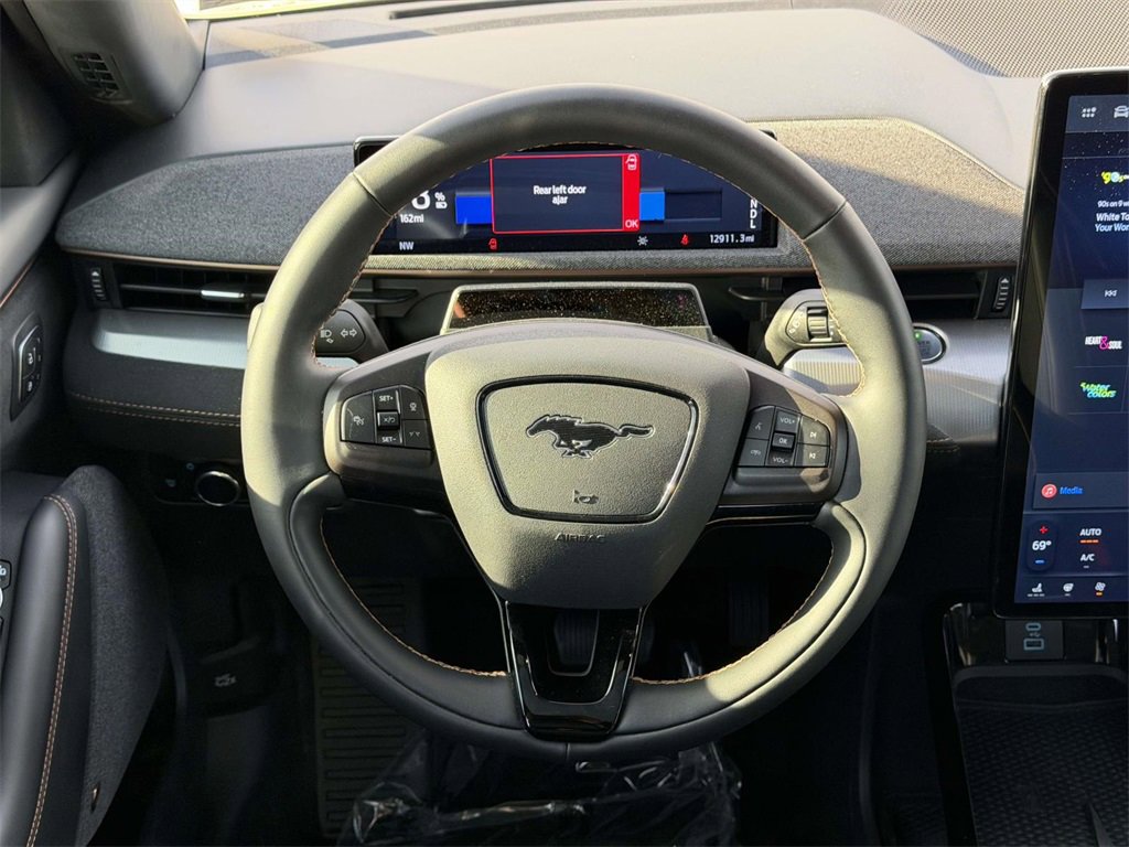 Used 2023 Ford Mustang Mach-E GT image 21