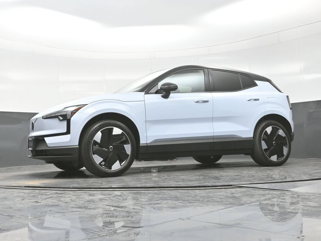 New 2026 Volvo EX30 Plus w/ Climate Package RWD image 11