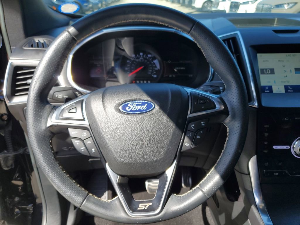 Used 2020 Ford Edge ST w/ Equipment Group 401A image 24