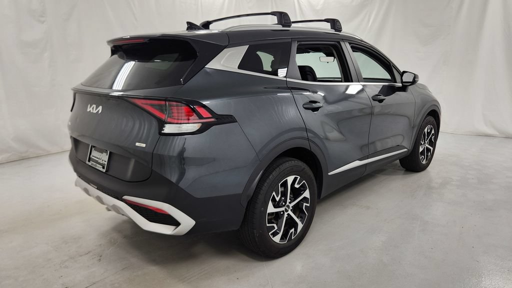 Used 2024 Kia Sportage EX AWD/4WD image 3