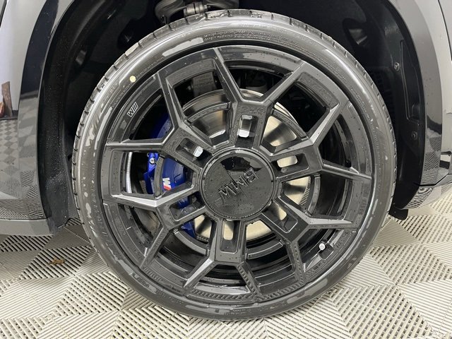 New 2026 BMW XM Label Red image 24