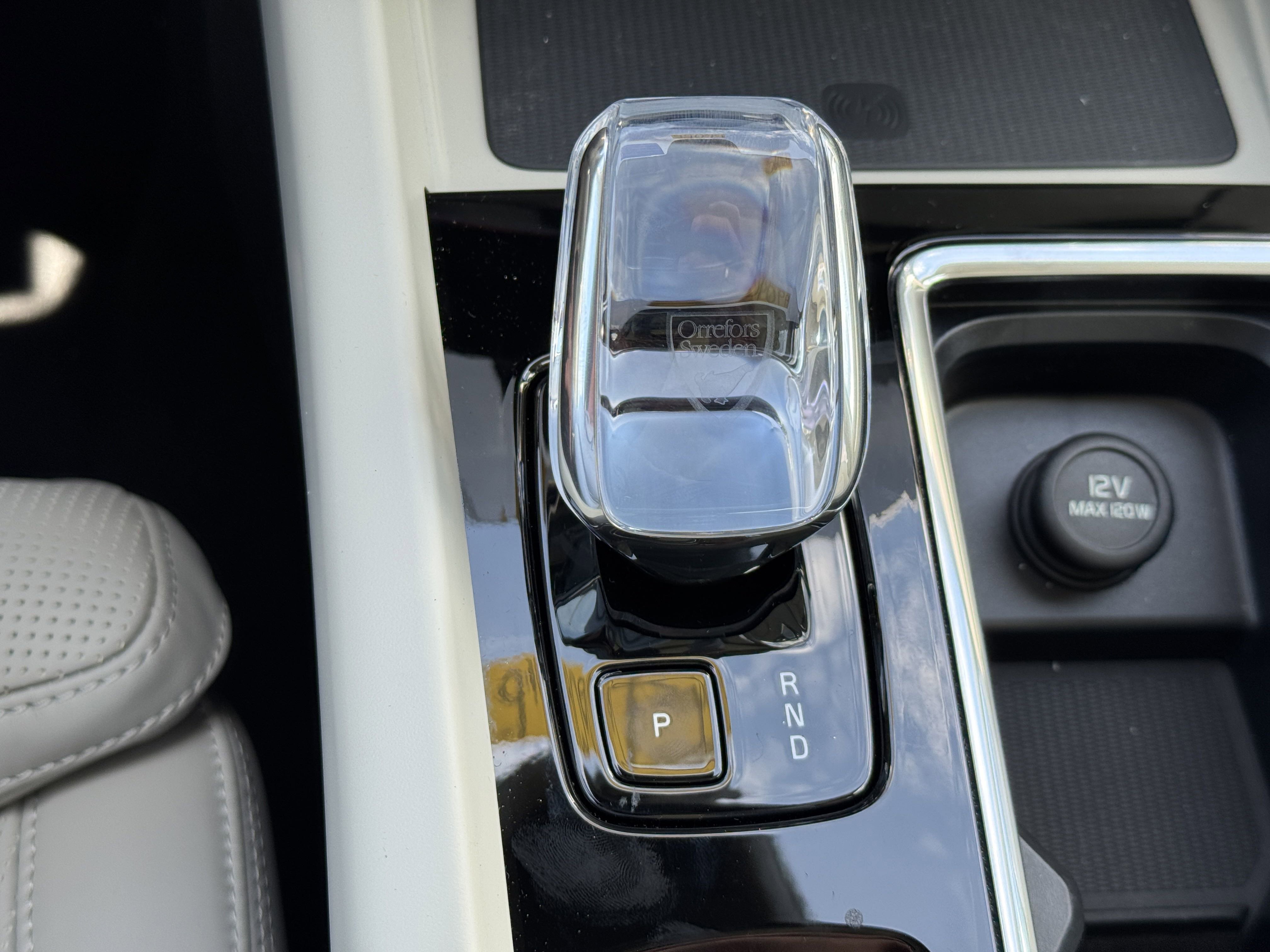 New 2026 Volvo XC60 B5 Ultra w/ Protection Package image 25