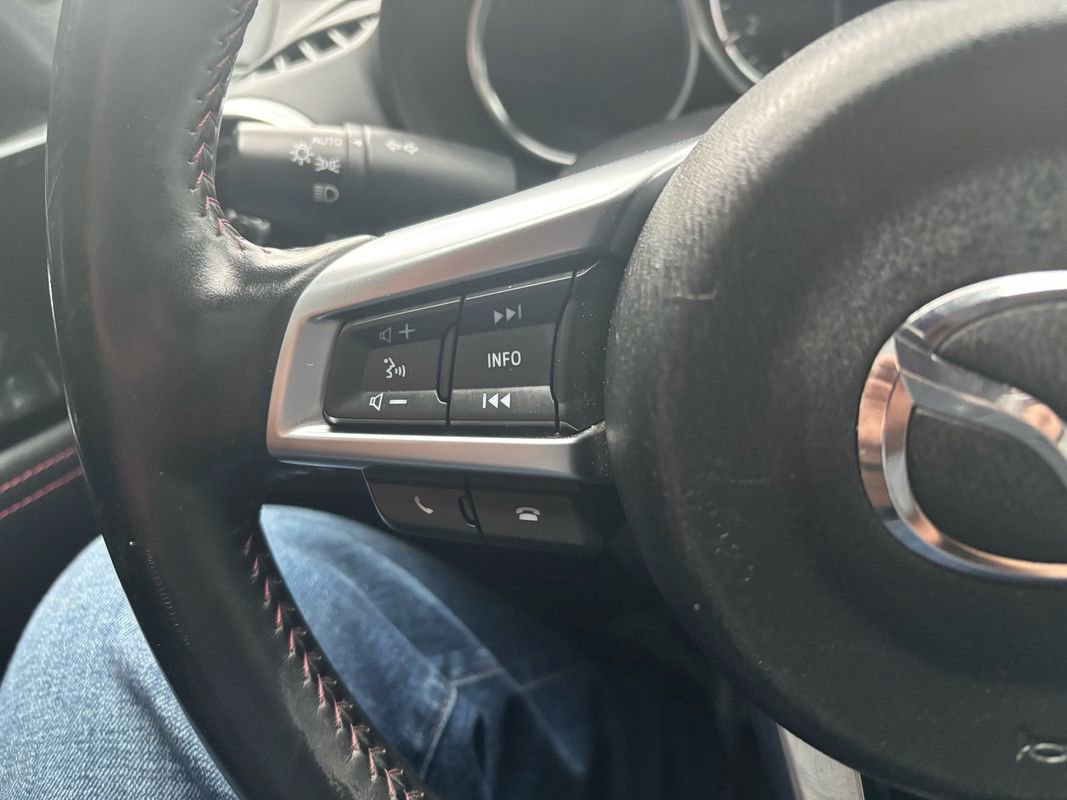 Used 2018 MAZDA MX-5 Miata Grand Touring image 11