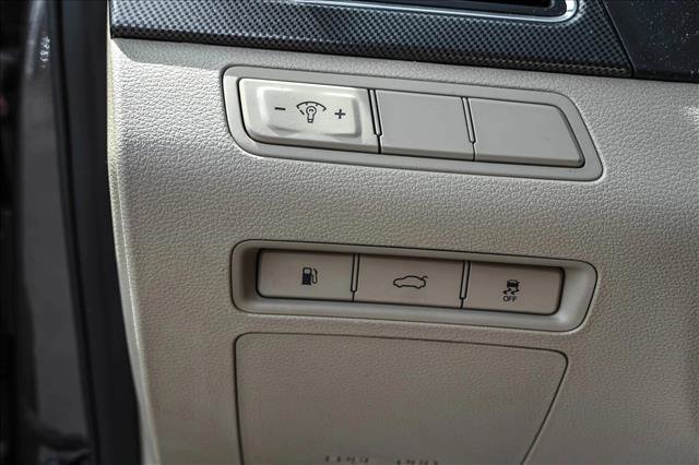 Certified 2021 Hyundai Elantra SEL FWD image 13