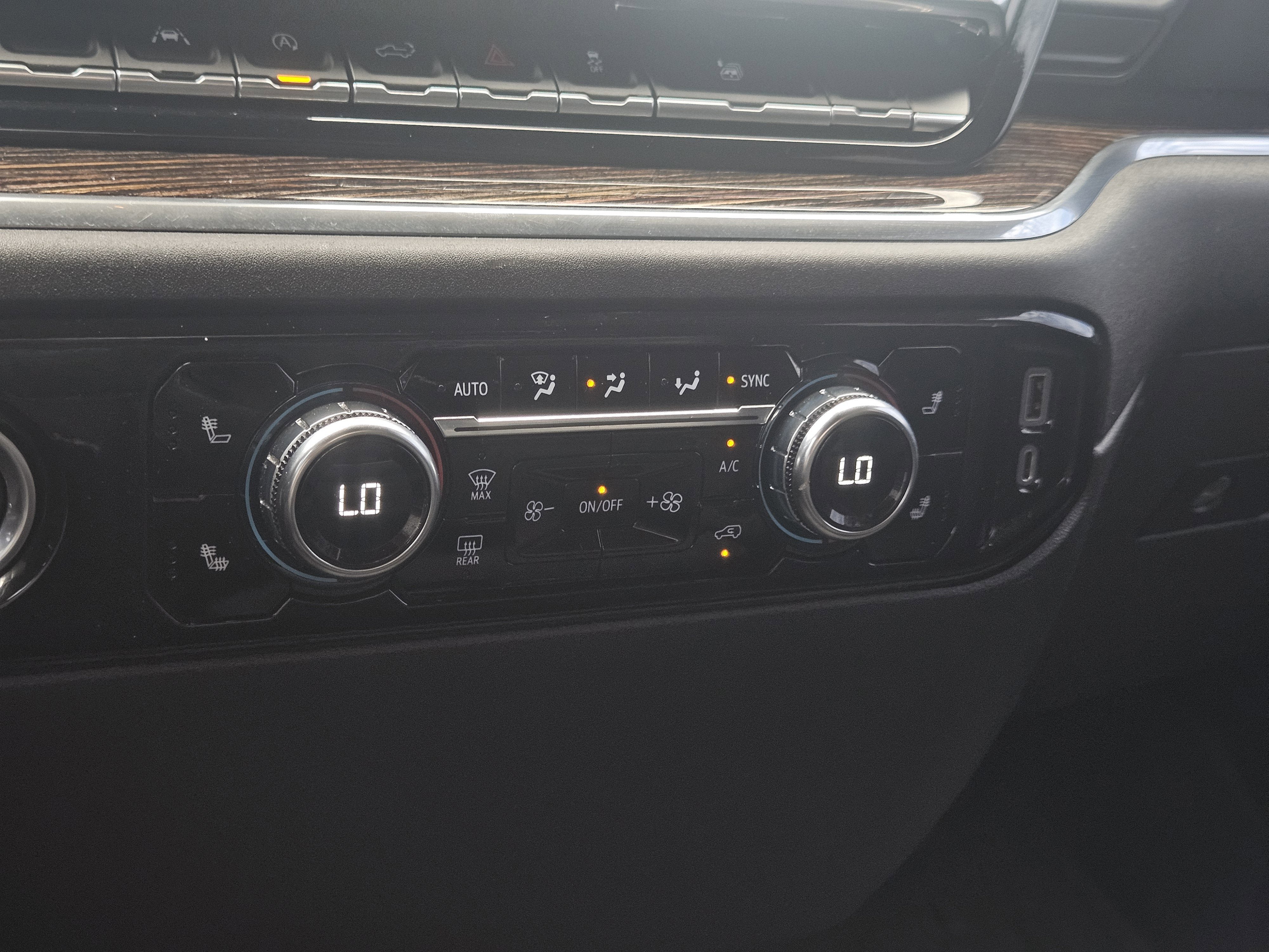 Used 2023 GMC Sierra 1500 Elevation AWD/4WD image 23